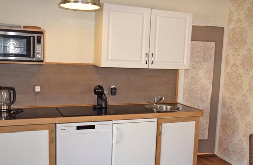 Marcheseuil Apartamento | Apartment on small holiday estate