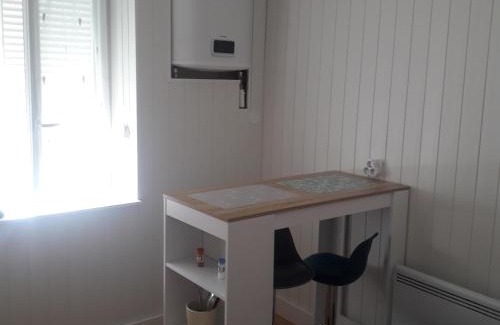 Le Creusot Apartamento | Appartement paisible - cœur de ville