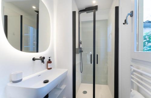 Hotel de Ville - Quinconces Apartamento | Appartement Place Pey Berland avec balcon et parking