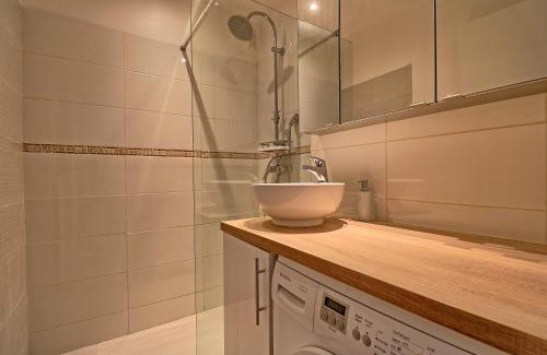 Riou - Petit Juas - Av de Grasse Apartamento | Appartement plein centre proche Palais et plages
