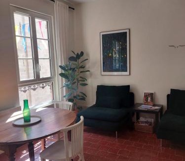 Semur-en-Auxois Apartamento | Appartement pour 2 personnes, gîte La Loba