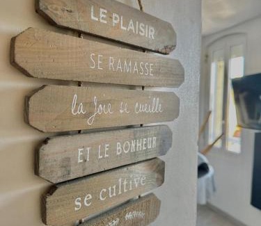 Courseulles-sur-Mer Apartamento | Appartement près du port centre et plage - Vue mer