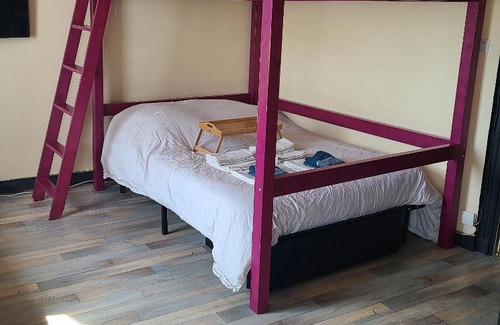 Rive Droite Apartamento | Appartement pres du jardin des explorateurs