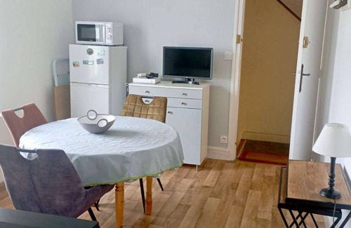 Asnelles Apartamento | Appartement Proche de la Plage - Wifi, Bien Agencé