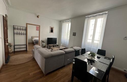 Bourges Apartamento | Appartement proche de la gare