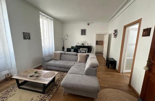 Bourges Apartamento | Appartement proche de la gare