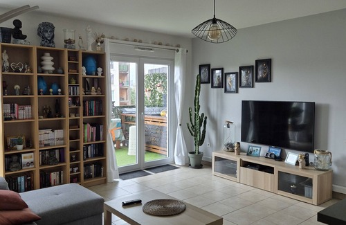 Quartier du Lac Apartamento | Appartement Proche du Tram Pour Aller au Centre Ville de Bordeaux