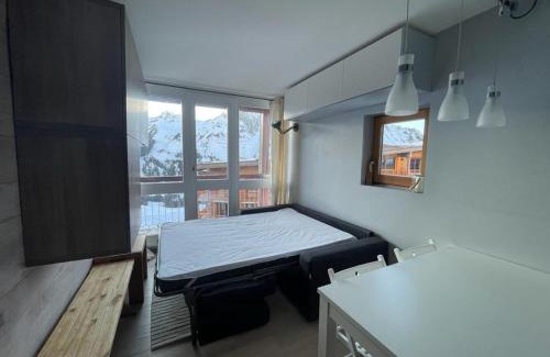 Arc-2000 Apartamento | Appartement rénové 6 pers · Centre station · Balcon · TV · Lave-vaisselle · Lave-linge - FR-1-346-548