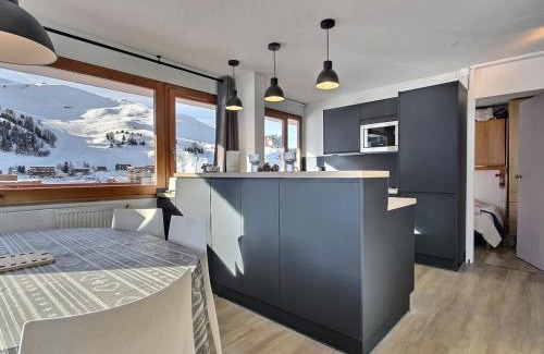 Plagne Centre Apartamento | Appartement rénové avec grand balcon et casiers à skis, proche commerces et pistes - FR-1-455-75