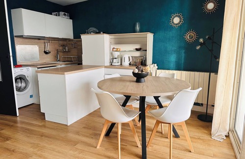 Morbihan Apartamento | Appartement Rénové, vue sur Mer, à 20 Mètres de la Grande Plage de Quiberon