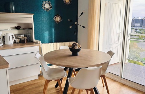 Morbihan Apartamento | Appartement Rénové, vue sur Mer, à 20 Mètres de la Grande Plage de Quiberon