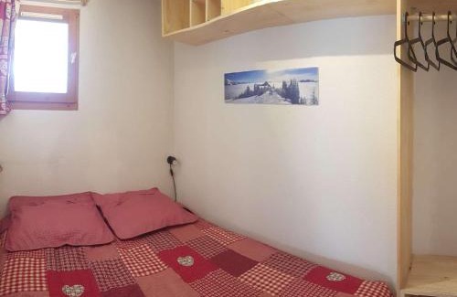 Areches Apartamento | Appartement rénové au cœur d'Arêches-Beaufort, proche pistes, balcon plein sud, piscine, pour 4 pers. - FR-1-342-167