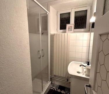 Dol-de-Bretagne Apartamento | Appartement rénové entre Saint-Malo et le Mont-Saint-Michel