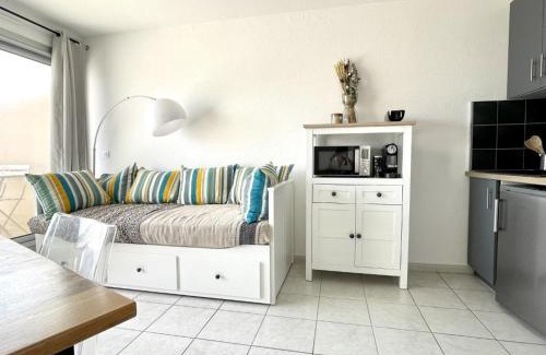 La Cote Radieuse Apartamento | Appartement rénové avec piscine commune, 4 couchages, climatisé, wifi, terrasse vue mer - FR-1-748-3