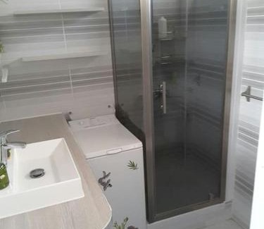 Leucate Apartamento | Appartement RDC avec Terrasse dans residence avec piscine et face à la plage