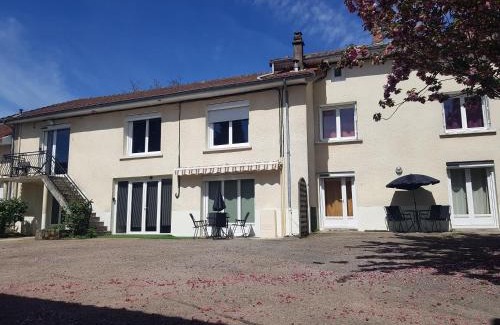 Beaune-les-Mines Apartamento | Appartement rdc rdc Limoges