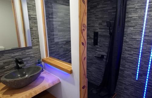Pignans Apartamento | Appartement Romantique Climatisé BELORIZON - 30 min de la mer