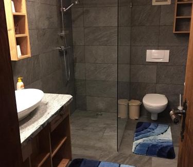 Alpbach Apartamento | Appartement Rossalm mit Sauna