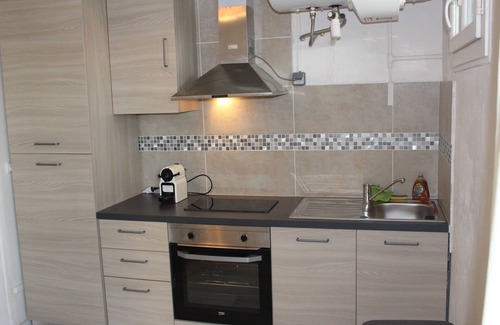 3rd Arrondissement Apartamento | Appartement Rouge, Bienvenus à la Belle de Mai !