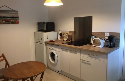 Vierville-sur-Mer Apartamento | Appartement sur Jardin à 500m de la Plage d Omaha Beach