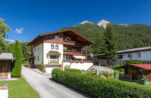 Seefeld in Tirol Apartamento | Appartement Seyrling Frajo