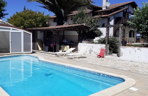 Mouguerre Casa | Appartement Situé au rez de Chaussée D'une Maison
