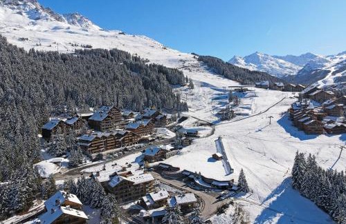 Meribel Apartamento | Appartement skis aux pieds avec accès SPA, conciergerie 5*, balcon orienté Ouest - FR-1-613-54