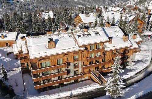 Meribel Apartamento | Appartement skis aux pieds avec accès SPA, conciergerie 5*, balcon orienté Ouest - FR-1-613-54