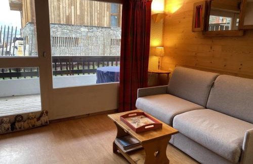 Jeux Apartamento | Appartement skis aux pieds 4 pers avec terrasse ensoleillée - L'Alpe d'Huez - FR-1-405-348
