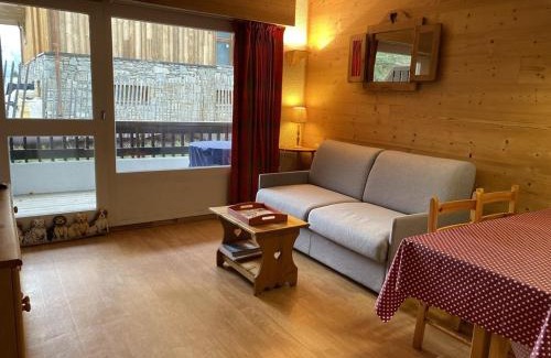 Jeux Apartamento | Appartement skis aux pieds 4 pers avec terrasse ensoleillée - L'Alpe d'Huez - FR-1-405-348