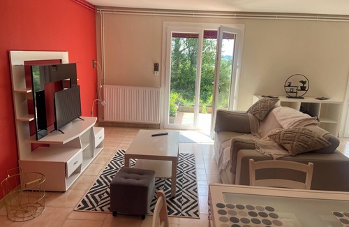 Denat Apartamento | Appartement Spacieux au Calme ,15mn D'albi