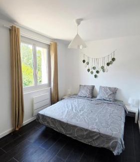 Salernes Apartamento | Appartement spacieux et lumineux