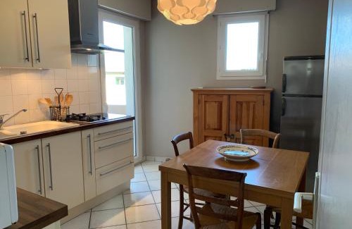 Aix-les-Bains Apartamento | Appartement Standing 55m2 - Terrasse Sud, Parking, Wifi
