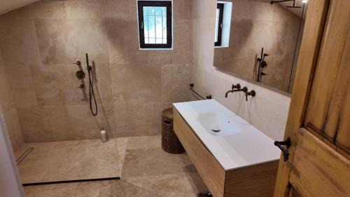 La Motte-dʼAigues Apartamento | Appartement superbe dans Bastide