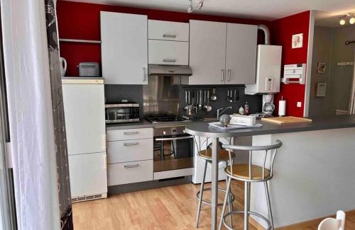 Grandcamp-Maisy Apartamento | Appartement sur le port.
