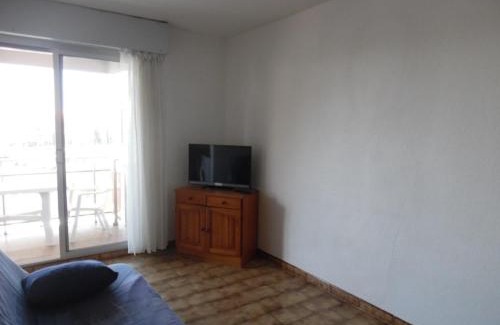Le Port Apartamento | Appartement traversant 2 pièces, 4 pers, loggias, parking, proche plage - FR-1-750-97