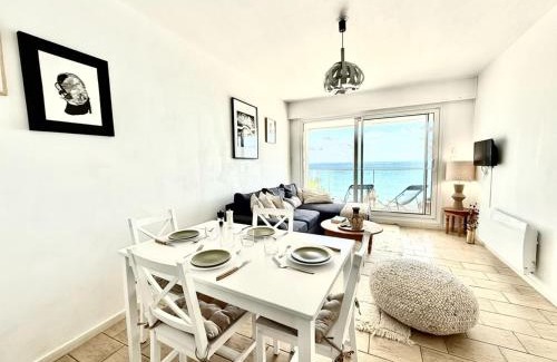 Les Sables d'Olonne Apartamento | Appartement T2 4 pers, 6ème étage avec WiFi, vue mer - FR-1-197-626