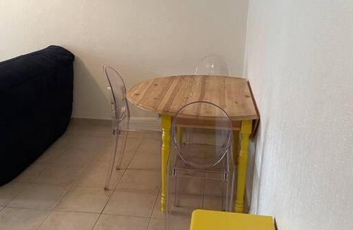 Frontignan Apartamento | Appartement T2 centre ville.