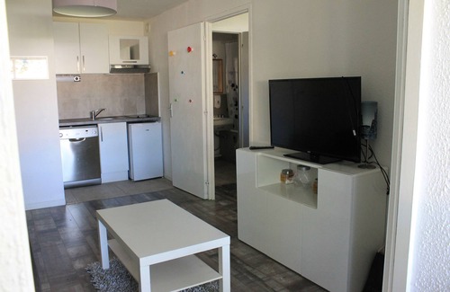 Les Sablettes Apartamento | Appartement T2 Coquet et Frais à 200m de la Plage des Sablettes