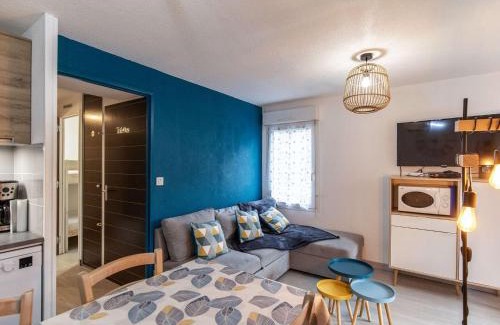 Luz-Saint-Sauveur Apartamento | Appartement T2 cabine, terrasse, piscine, parking, proche commodités et ski, Luz-Saint-Sauveur - FR-1-402-131