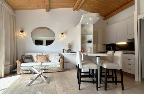 Santa Giulia Apartamento | Appartement T2 Pieds dans l'eau Santa Giulia
