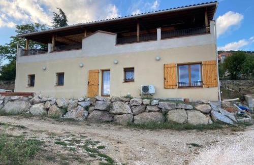 Trevillach Apartamento | Appartement T2 spacieux