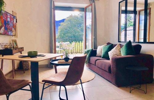 Aix-les-Bains Apartamento | Appartement T2, vue lac, climatisé, parking, tout confort