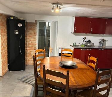 Juvisy-sur-Orge Apartamento | Appartement T3 avec accès jardin a 20 minutes de la Gare