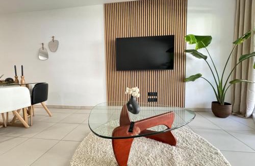 Hopitaux-Facultes Apartamento | Appartement T3 moderne et cosy, à Hopitaux-Facultés