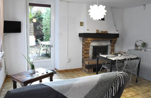 Mennetou-sur-Cher Apartamento | Appartement Terrasse à Mennetou sur Cher "La Cité Médiéval