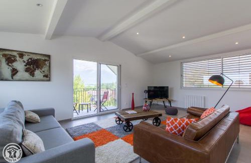 Cessenaz Apartamento | Appartement Terrasses