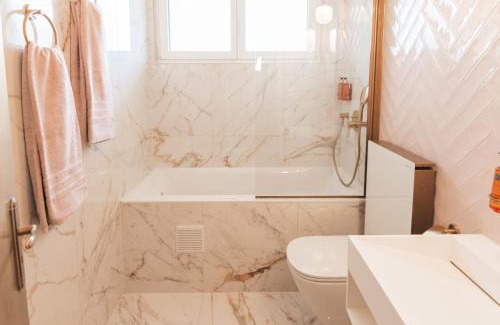 Couvet Apartamento | Appartement thématique Au Creux de la rose