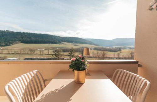 Couvet Apartamento | Appartement thématique Au Creux de la rose