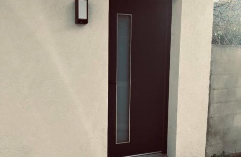 Saint-Uze Apartamento | Appartement tout confort climatisé